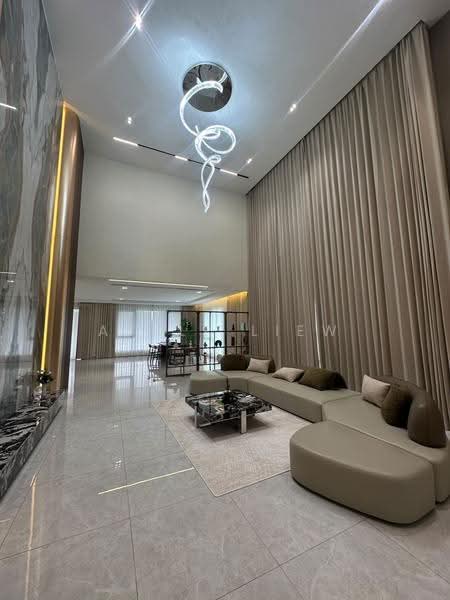 Bungalow House for Sale in Taman Tunku (Bukit Tunku (Kenny Hills)) - Apple Liew - Living Room - PropertyGuru.com.my