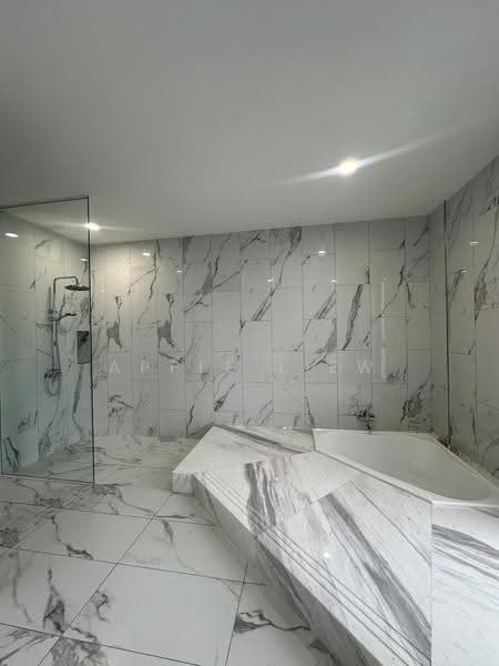 Bungalow House for Sale in Taman Tunku (Bukit Tunku (Kenny Hills)) - Apple Liew - Bathroom - PropertyGuru.com.my