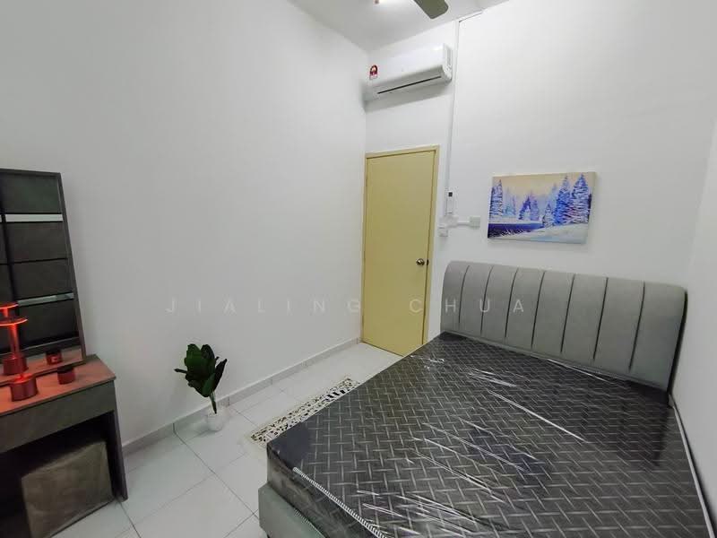 Apartment for Rent at Seri Molek Perdana - Jialing Chua - Bedroom - PropertyGuru.com.my