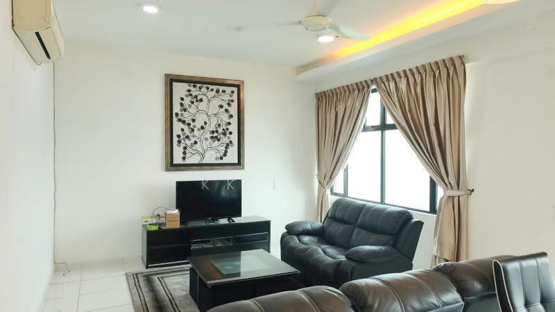 Kediaman Servis untuk Disewa di The Sky Executive Suites - KK Low - Living Room - PropertyGuru.com.my