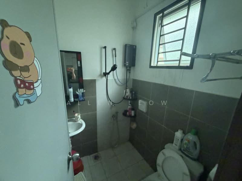 Rumah Teres 2-Tingkat untuk Dijual di Setia Eco Gardens (Gelang Patah) - Allen Leow - Bathroom - PropertyGuru.com.my