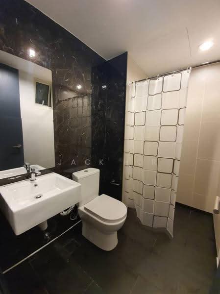 Service Residence for Sale at UNA Serviced Apartment - Jack Hor - Bathroom - PropertyGuru.com.my