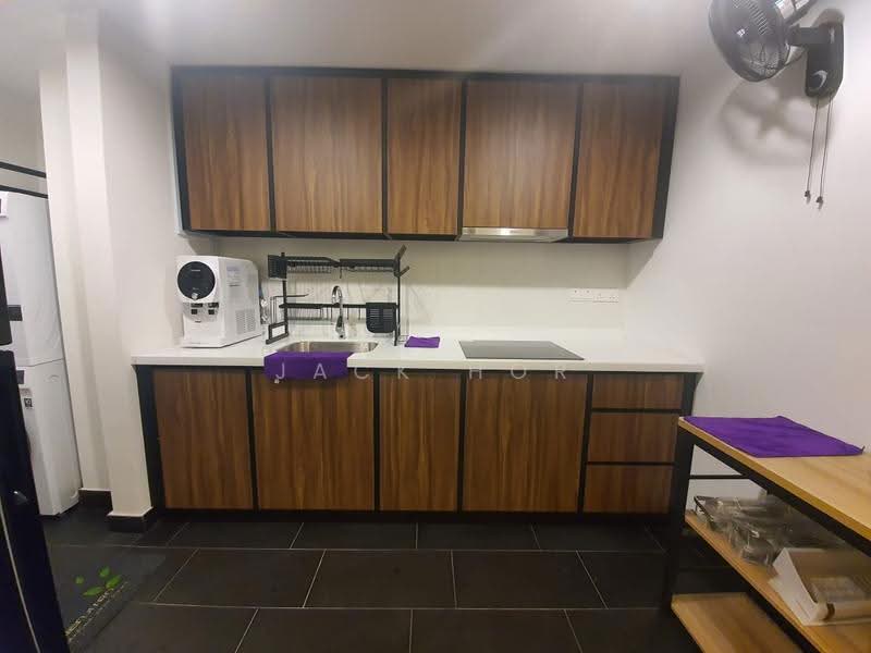 Service Residence for Sale at UNA Serviced Apartment - Jack Hor - Kitchen - PropertyGuru.com.my