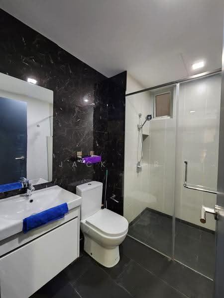 Service Residence for Sale at UNA Serviced Apartment - Jack Hor - Bathroom - PropertyGuru.com.my