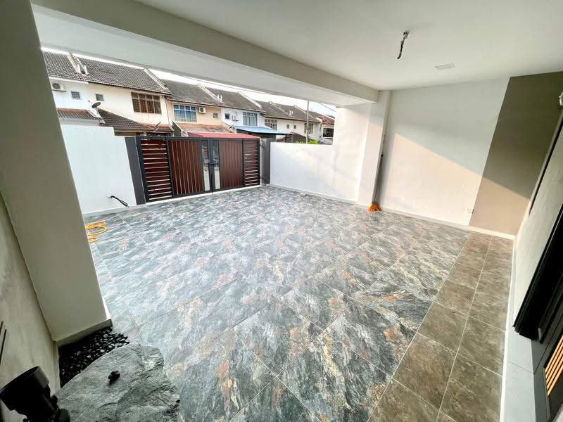 Rumah Teres 2-Tingkat untuk Dijual di Bandar Mahkota Cheras (Cheras) - Azli Ibrahim - Exterior - PropertyGuru.com.my