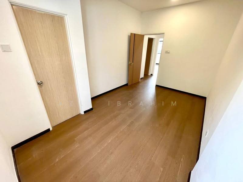 Rumah Teres 2-Tingkat untuk Dijual di Bandar Mahkota Cheras (Cheras) - Azli Ibrahim - Corridor - PropertyGuru.com.my