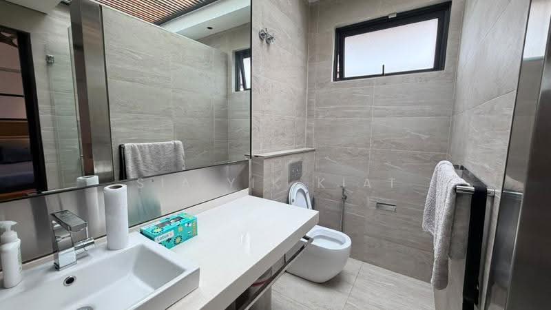 Bungalow House for Sale in Kuala Lumpur (Kuala Lumpur) - Sia Yik Kiat - Bathroom - PropertyGuru.com.my