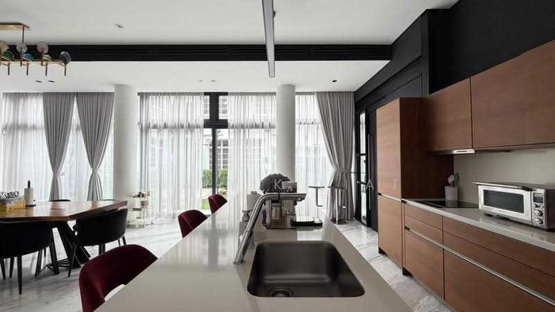 Bungalow House for Sale in Kuala Lumpur (Kuala Lumpur) - Sia Yik Kiat - Kitchen - PropertyGuru.com.my