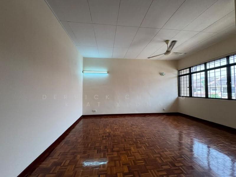 Terraced House for Sale in Bandar Utama (Selangor) - Derrick Cheang Keat Xiung - Living Room - PropertyGuru.com.my