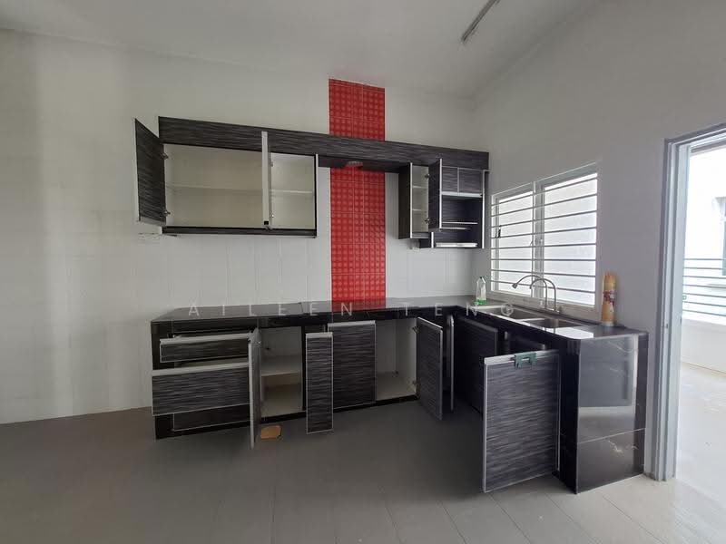 Rumah Berkembar untuk Disewa di Bandar Saujana Putra (Tanjong Duabelas) - Aileen Teng - Kitchen - PropertyGuru.com.my