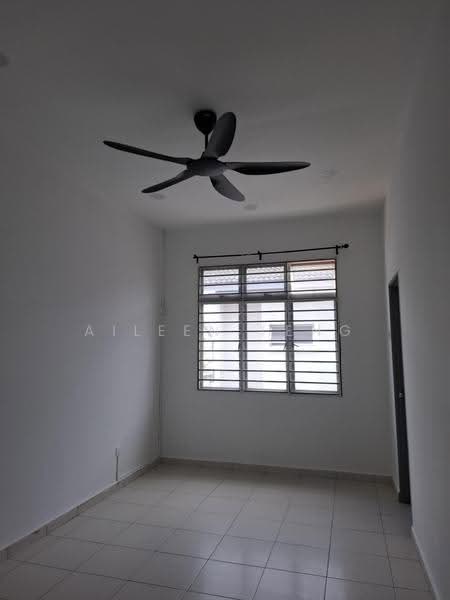 Rumah Berkembar untuk Disewa di Bandar Saujana Putra (Tanjong Duabelas) - Aileen Teng - Interior - PropertyGuru.com.my