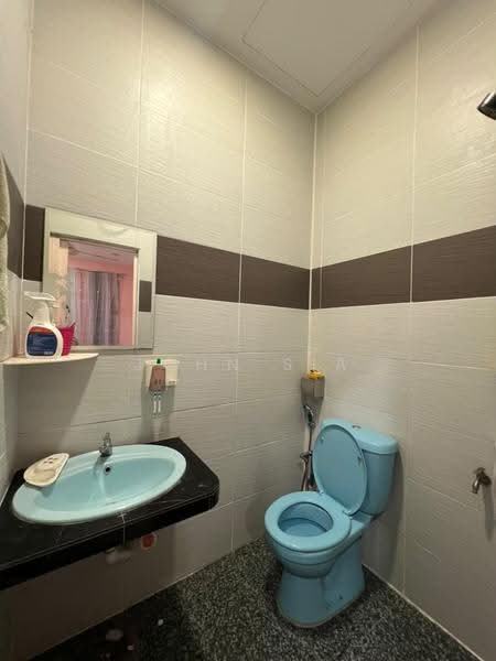 Rumah Teres 1-Tingkat untuk Disewa di Taman Universiti (Skudai) - John Sia - Bathroom - PropertyGuru.com.my