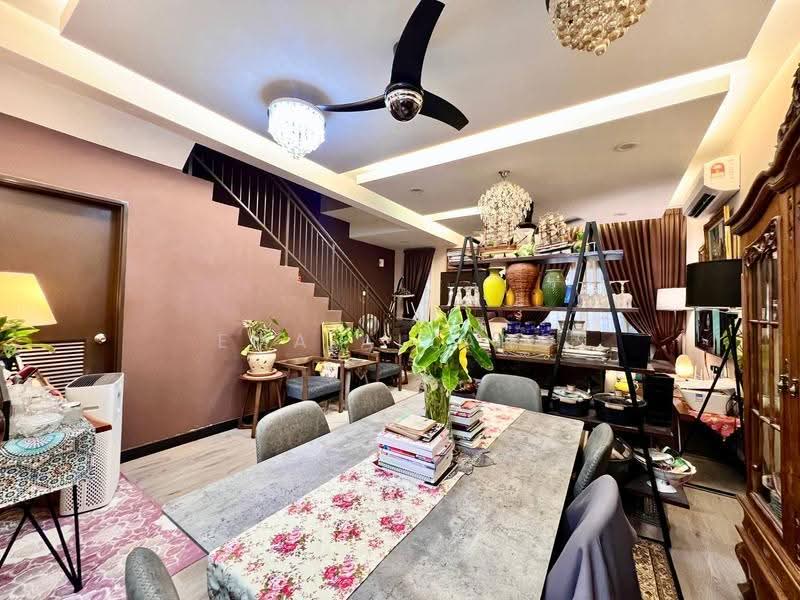 2-storey Terraced House for Sale in Serendah (Rawang) - EMA ALLANG - Dining Room - PropertyGuru.com.my