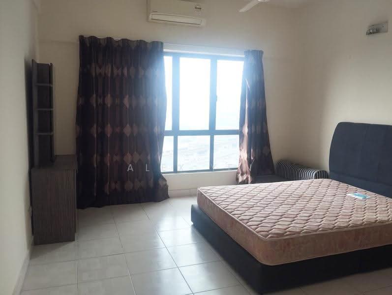 Kediaman Servis untuk Disewa di SetiaWalk - Alex Yen - Bedroom - PropertyGuru.com.my