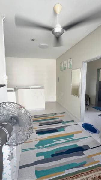 Rumah Kluster untuk Dijual di Alam Suria (Puncak Alam) - Zimir Shah - Living Room - PropertyGuru.com.my