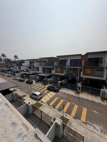 3-storey Terraced House for Sale in Bandar Putra Kulai (Kulai) - Wallace Ang - PropertyGuru.com.my