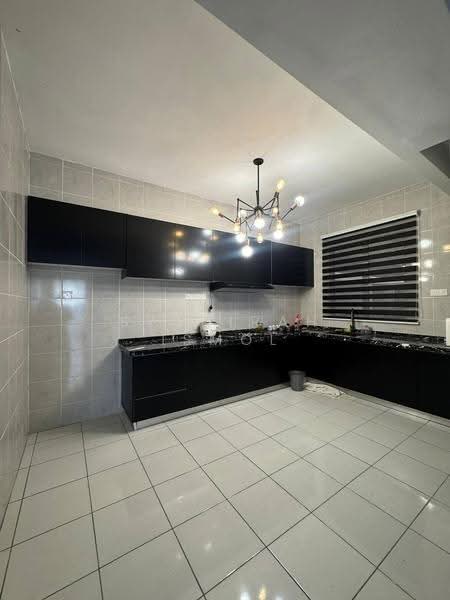 Kondominium untuk Disewa di Residensi Adelia - Syahirah Ismol - Kitchen - PropertyGuru.com.my