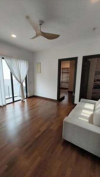 Rumah Teres untuk Disewa di Iskandar Puteri (Nusajaya) (Johor) - Ember Lim - Living Room - PropertyGuru.com.my