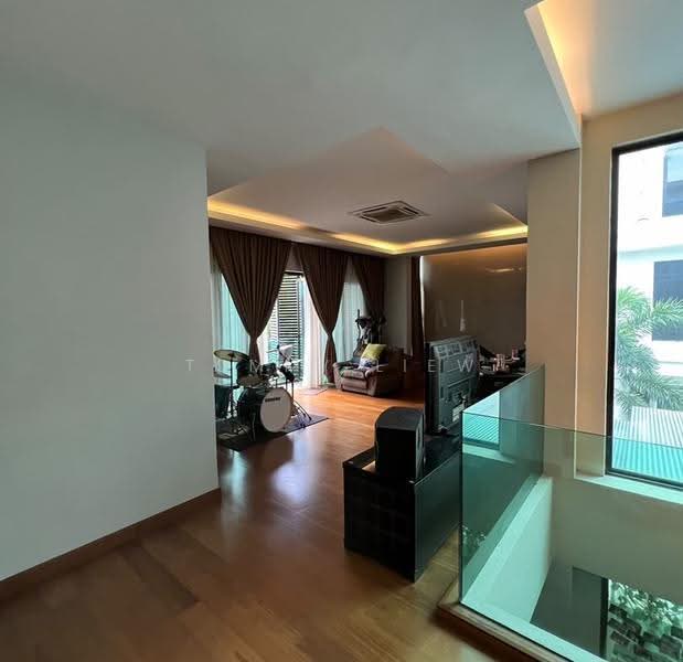 Bungalow House for Sale in Alam Sutera (Bukit Jalil) - Tommy Liew - Living Room - PropertyGuru.com.my