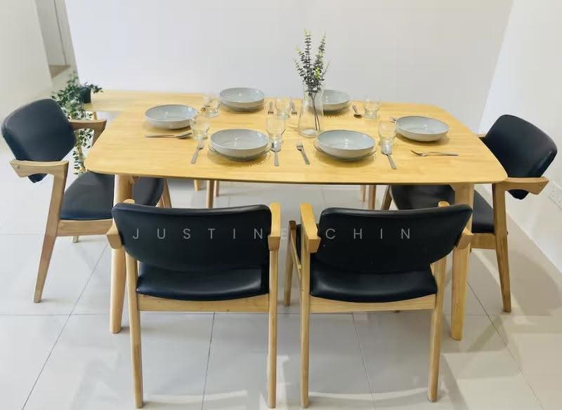 Kondominium untuk Dijual di The Cove Hillside Residence - Justine Chin - Dining Room - PropertyGuru.com.my