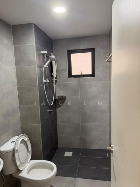 Kondominium untuk Disewa di The Olive - Jason Lim - Bathroom - PropertyGuru.com.my