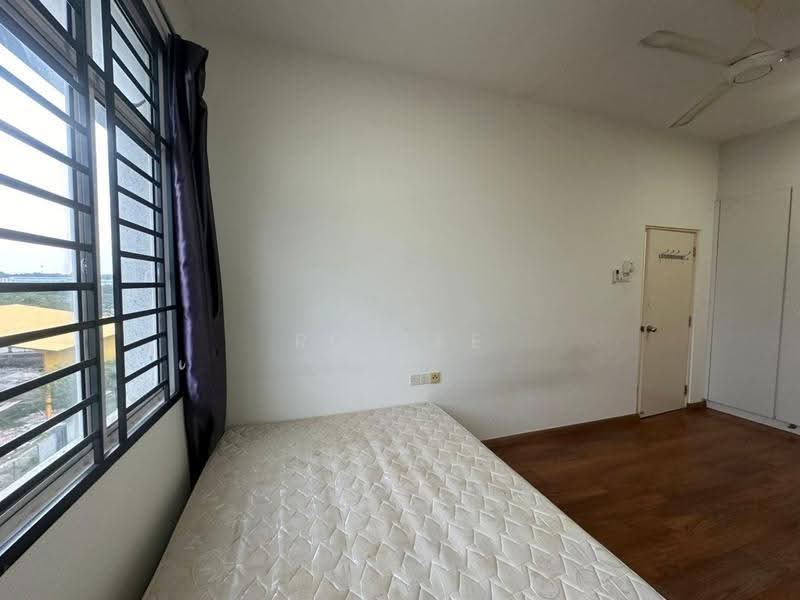 Pangsapuri untuk Dijual di Nusa Heights (Nusa Puncak) - RQ Tee - PropertyGuru.com.my