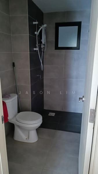 Kondominium untuk Disewa di The Olive - Jason Lim - Bathroom - PropertyGuru.com.my