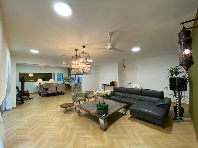 Condominium for Sale at Seri Maya Condominium - Cik Maya Abdul - Living Room - PropertyGuru.com.my