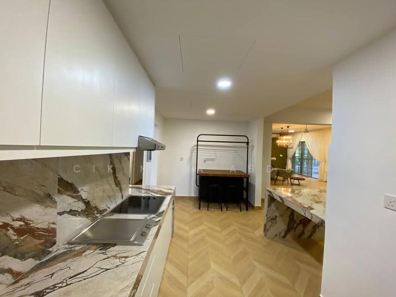 Condominium for Sale at Seri Maya Condominium - Cik Maya Abdul - Kitchen - PropertyGuru.com.my
