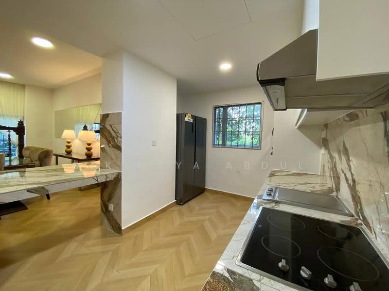 Condominium for Sale at Seri Maya Condominium - Cik Maya Abdul - Kitchen - PropertyGuru.com.my