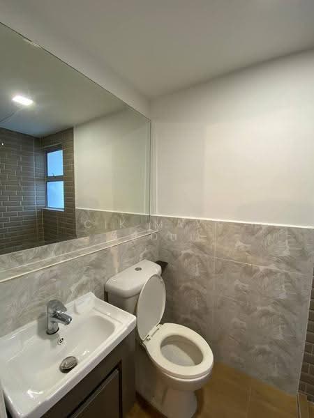 Condominium for Sale at Seri Maya Condominium - Cik Maya Abdul - Bathroom - PropertyGuru.com.my