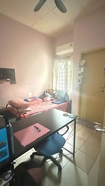 2-storey Terraced House for Sale in Bandar Putra Permai (Seri Kembangan) - Ahmad Muslim - PropertyGuru.com.my