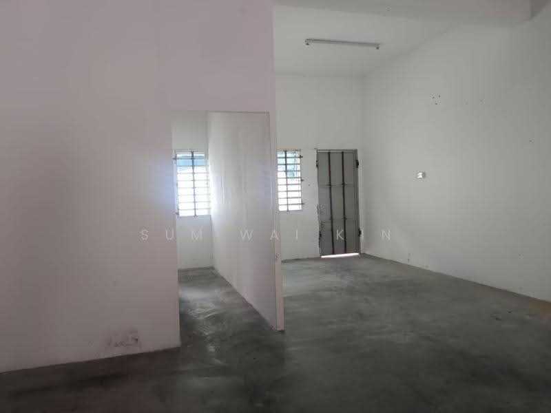 Kedai untuk Disewa di Ipoh (Perak) - Sum Wai Kin - Interior - PropertyGuru.com.my