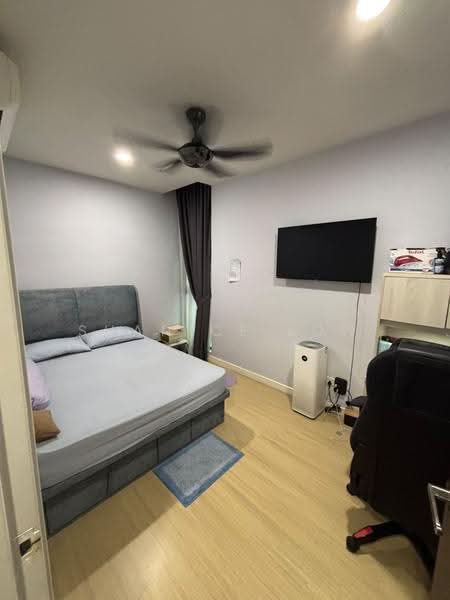 Service Residence for Rent at H2O Residences - Shanice Low - Bedroom - PropertyGuru.com.my