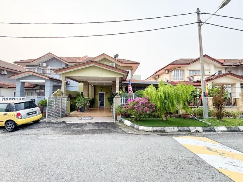 Rumah Kluster untuk Dijual di Bandar Bukit Mahkota (Bangi) - Izzat Zamros - Exterior - PropertyGuru.com.my