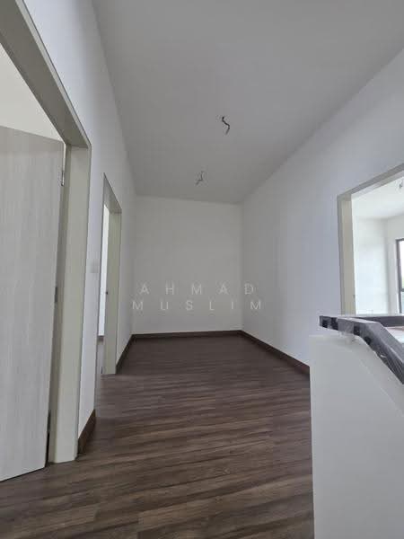 Rumah Teres 2-Tingkat untuk Dijual di Bandar Bukit Raja (Klang) - Ahmad Muslim - Corridor - PropertyGuru.com.my