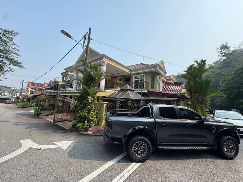 2-storey Terraced House for Sale in Seksyen 5 Wangsa Maju (Wangsa Maju) - Azli Ibrahim - Exterior - PropertyGuru.com.my