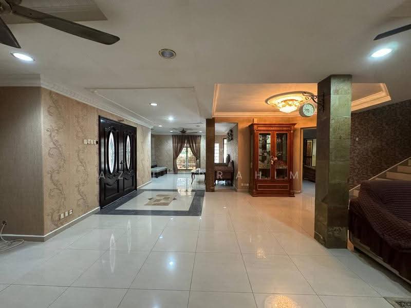 2-storey Terraced House for Sale in Seksyen 5 Wangsa Maju (Wangsa Maju) - Azli Ibrahim - Living Room - PropertyGuru.com.my