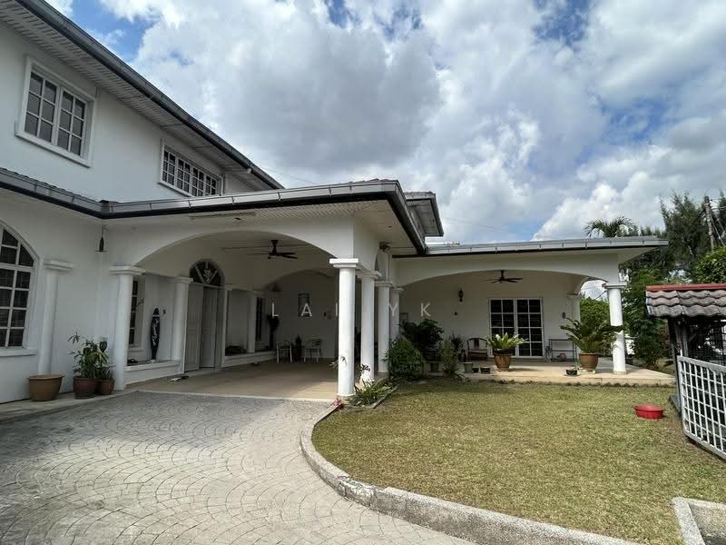 Bungalow House for Sale in Usj 2 (Subang Jaya) - Lai YK - Exterior - PropertyGuru.com.my