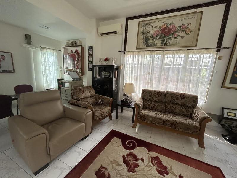 Bungalow House for Sale in Usj 2 (Subang Jaya) - Lai YK - Living Room - PropertyGuru.com.my