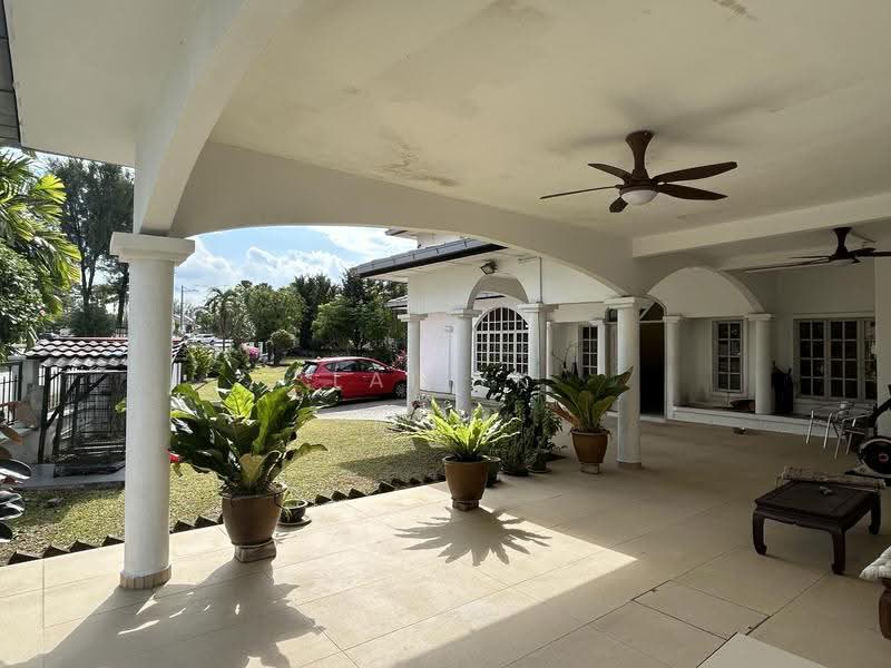 Bungalow House for Sale in Usj 2 (Subang Jaya) - Lai YK - Exterior - PropertyGuru.com.my