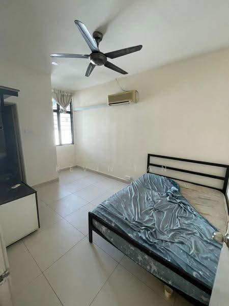 Rumah Teres 2-Tingkat untuk Dijual di Lakeside Residences (Puchong) - Kevin Tan - Bedroom - PropertyGuru.com.my