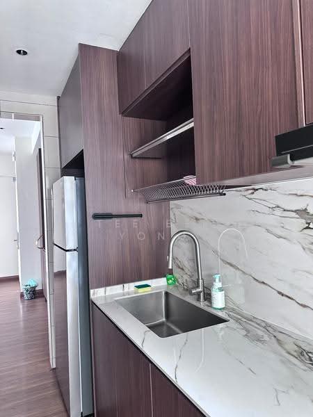 Service Residence for Rent at The Park Sky Residence - Tee Bee Yong - Kitchen - PropertyGuru.com.my