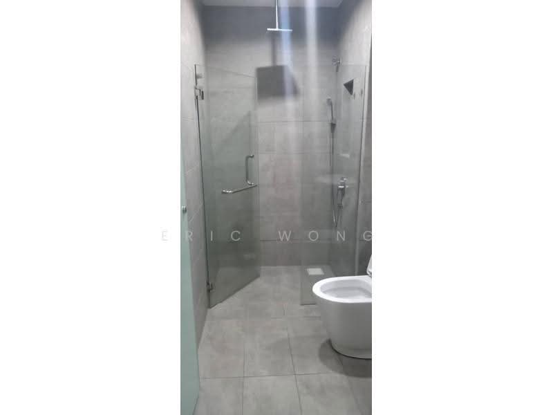 Kondominium untuk Disewa di Royal Domain Sri Putramas 2 - Eric Wong - Bathroom - PropertyGuru.com.my