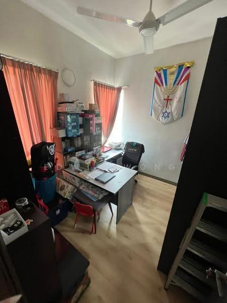 Kondominium untuk Dijual di Sphere Damansara - Edwin Wong - Study - PropertyGuru.com.my