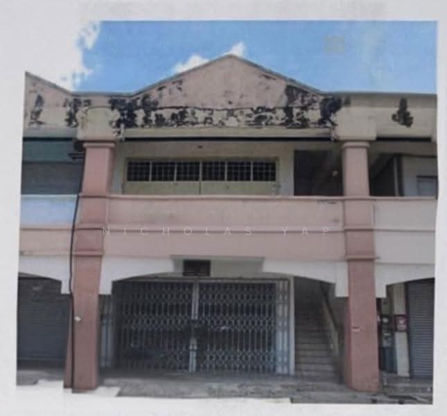 Kedai / Pejabat untuk Disewa di Pusat Perdagangan Seri Kembangan (Seri Kembangan) - Nicholas Yap - Exterior - PropertyGuru.com.my