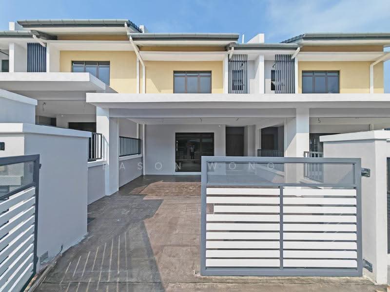 Rumah Teres untuk Dijual di Bandar Tun Hussein Onn (Cheras) - Eason Wong - PropertyGuru.com.my