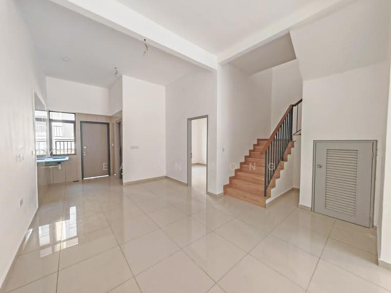 Rumah Teres untuk Dijual di Bandar Tun Hussein Onn (Cheras) - Eason Wong - PropertyGuru.com.my