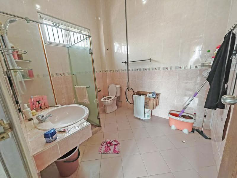 Rumah Banglo untuk Dijual di Batu 9 (Cheras) - Eason Wong - PropertyGuru.com.my