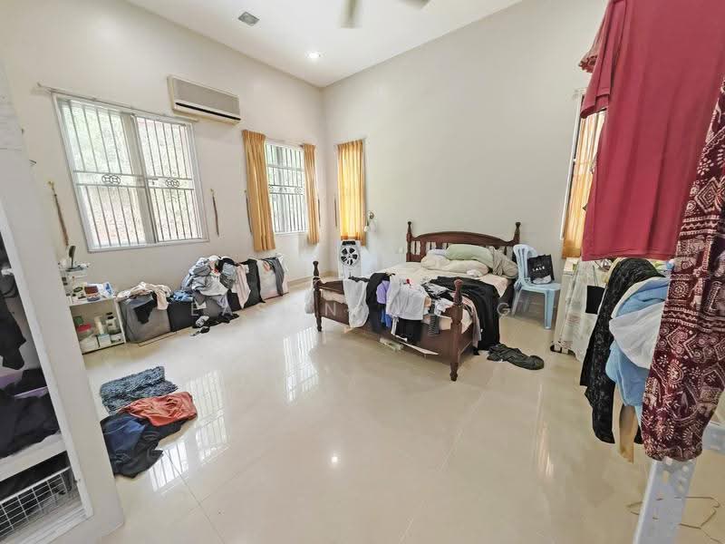 Rumah Banglo untuk Dijual di Batu 9 (Cheras) - Eason Wong - PropertyGuru.com.my